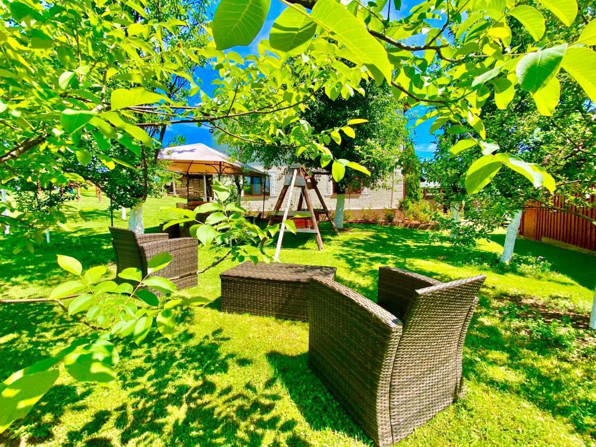 Pensiunea Casa Eden มาริเชล ภายนอก รูปภาพ
